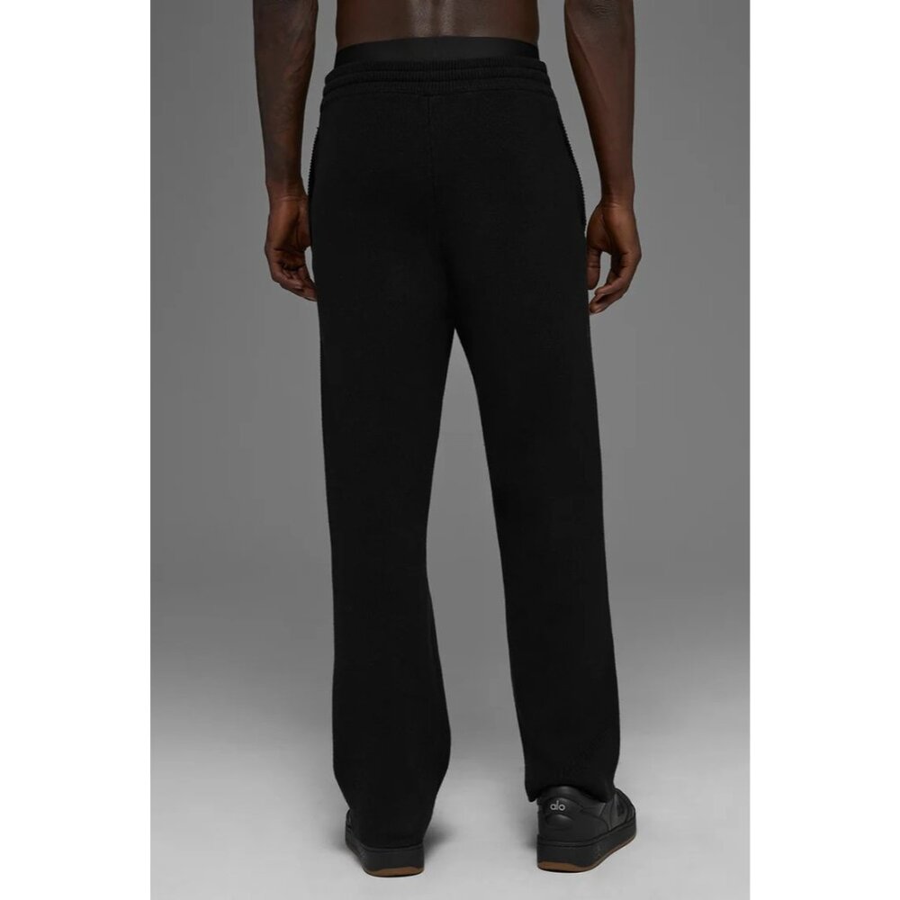 ALO Yoga Scholar Straight Leg Sweatpants in Black - Picture 5 of 9